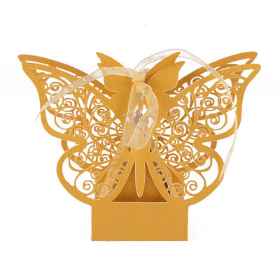 

10pcs Wedding Gift Boxes Bags Hollow Butterfly Candy Box For Baptism Birthday First Communion Christening Party Supplies