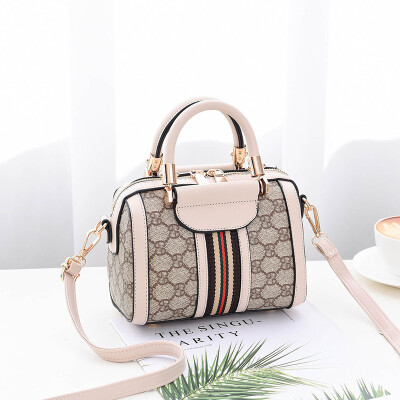 

Ins small bag female 2018 new wave Korean version of the printed pillow bag wild handbag mini shoulder Messenger bag