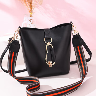 

Spring&summer ladies new wave Korean fashion Joker womens shoulder bag Messenger bag ins