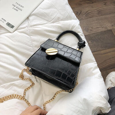 

French small bag Messenger Messenger wild bag new 2019 Korean version of the tide handbag female bag chain shoulder bag