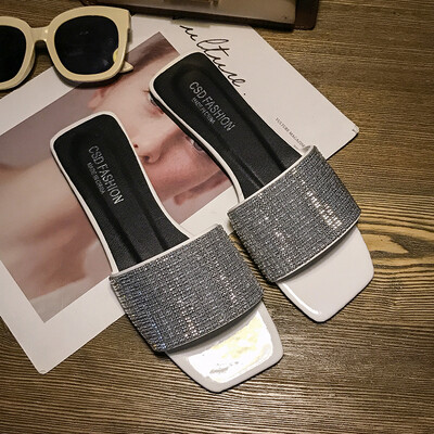 

Slippers for female summer wear Joker flat rhinestones drag Korean fashion holiday beach shoes