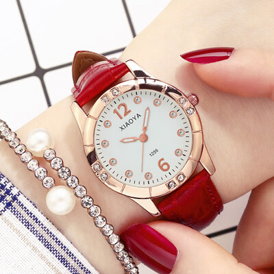

1255 Korean version of the simple trend of fashion waterproof middle school students belt luminous water diamond British
