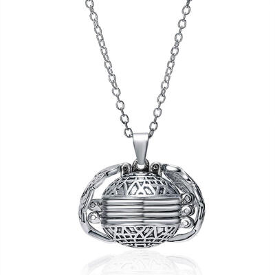 

Rinhoo 1pc Photo Pendant Memory Floating Locket Necklace Angel Wings Round Ball Openable Long Chain Necklace Family Friends Gift
