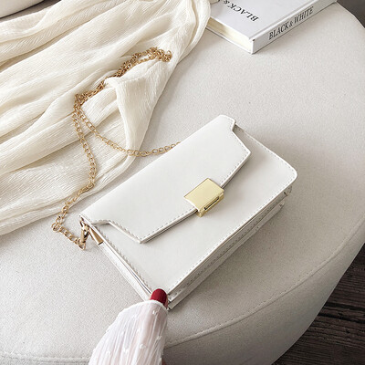 

2019 new casual temperament Sen wild slanting small square bag Korean fashion simple solid color chain shoulder bag