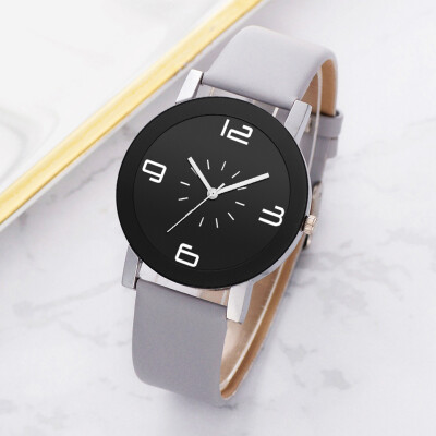 

〖Follure〗Casual Fashion Monochrome Simple Digital Scale Disc Belt Strap Ladies Watch