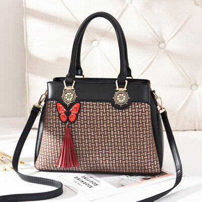 

2018 handbags new European&American fashion handbags big bag shoulder Messenger bag PU leather supply