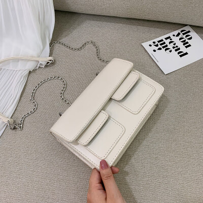 

Fashion temperament chain bag 2019 new simple small fresh shoulder bag female casual wild Messenger small square bag