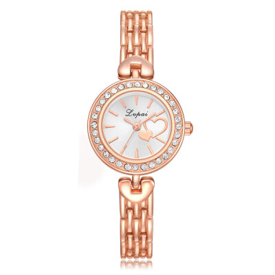 

Exquisite Watches Women Love Dial Rhinestone Fashion Ladies Quartz Wristwatch Alloy Bracelet Simple Clock Relogio Feminino