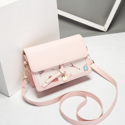 

Summer ins girl 2019 popular Korean version of shoulder Messenger bag fashion Joker student fresh
