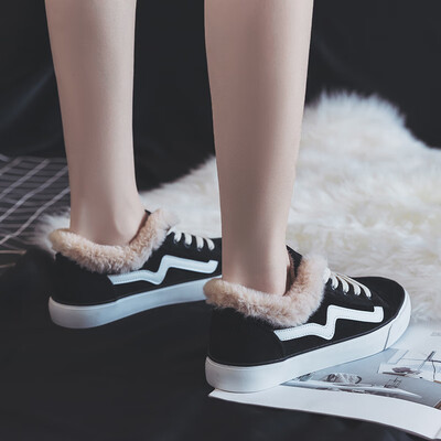 

The new fall 2018 fluffy shoes Korean version of Joker net red warm cotton shoes ins super fire port wind bean shoes
