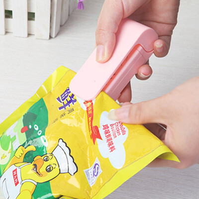 

Portable Hand Pressure Food Packaging Bag Sealing Machine