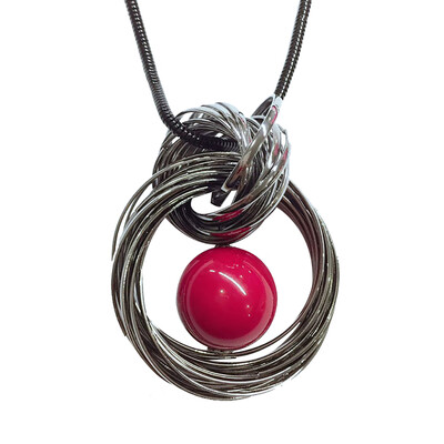 

Fashion Women Hollow Circle Faux Pearl Pendant Sweater Necklace Party Jewelry