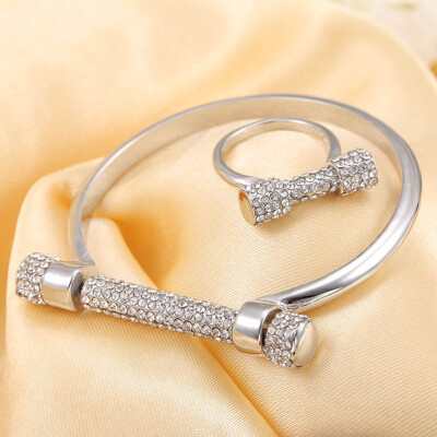 

Cubic Zirconia Bridal Jewelry Gold Unique D-Shape Bangle Ring Jewelry