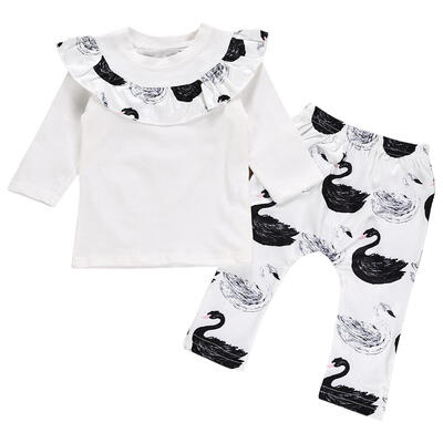 

2pcs Autumn Newborn Baby Clothes Set Cute O-Neck Ruffle Tops Pants Outfits