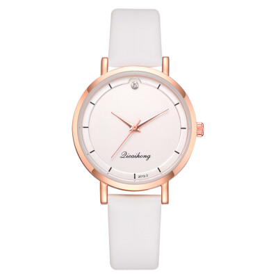 

Korean fashion creative personality female student watch wish new PU belt ladies casual fashion watch