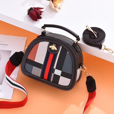 

New Seashell Female Korean Fashion Handbag on Spring Style