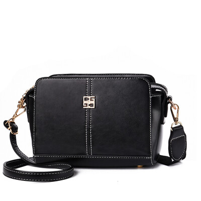 

The new wave of summer womens bags Korean Joker shoulder Messenger bag fashion small square bag simple