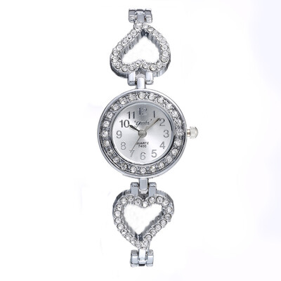 

New womens alloy watch womens fashion peach heart full