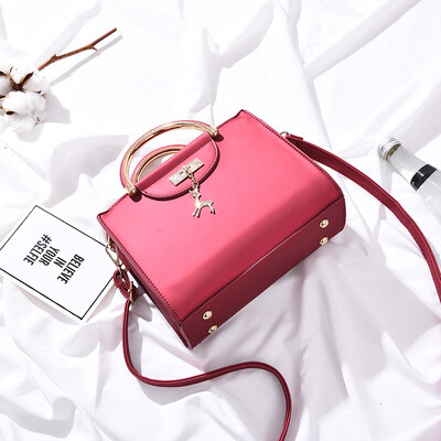 

Bag Female 2017 New Tide Summer Korean Version of The Wild Messenger Bag Fashion Handbag Handbag Shoulder Bag Small Bag