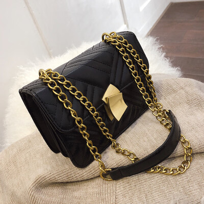 

Net red rhombic chain texture bag female 2019 new Korean version of the wild single shoulder slung fashion simple small square bag