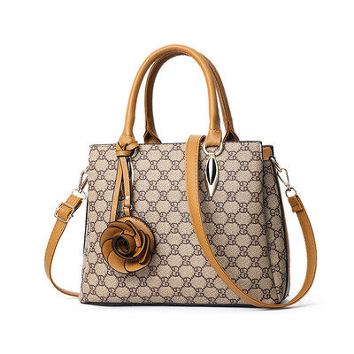

2019 spring European&American fashion new ladies big bag large capacity simple shoulder bag handbag