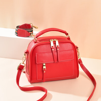 

In summer the new bag is popular with women Korean fashion wild ins shoulder messenger bag portable small square bag