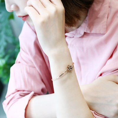 

Chic bracelet simple rose gold fashion bracelet niche design bracelet female students small fresh bracelet