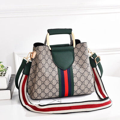 

Summer bag womens new Korean wave shoulder Messenger bag fashion Joker casual ladies handbag
