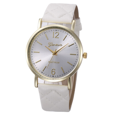 

2018 Exquisite Small Fashion Ladies Leisure Quartz Watches Women Mini Simple Female Retro Leather Wristwatches Clock Relogio