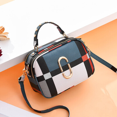 

Small bag female 2019 new tide female bag Korean version of the fresh fashion single shoulder Messenger bag manufacturer
