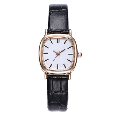 

New rose gold square shell simple men&women on the table couple creation