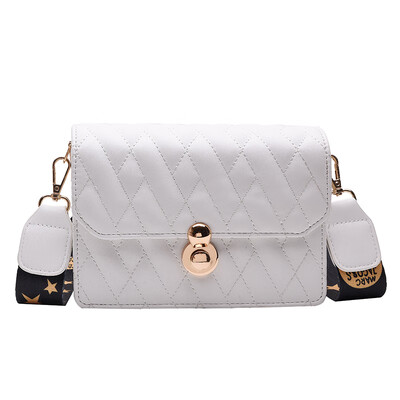 

The new little girl summer style fashion fresh one shoulder oblique satchel ins rhomboid broadband small square bag