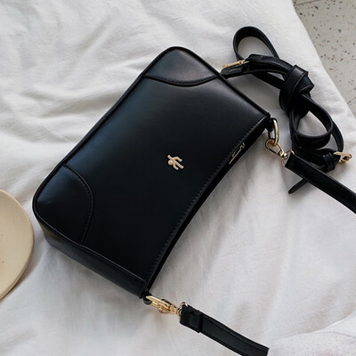 

Women 2019 fallwinter new tide Korean version of small square bag fashion slung Joker shoulder diagonal bag womens bag