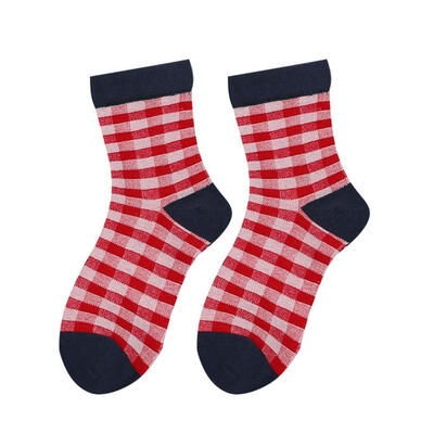 

Harajuku Retro Plaid Womens Casual Sports Soft Breathable Middle Tube Socks