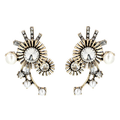 

3 Colors NEW Women Fashion Jewelry Style Lovely Earrings Handmade Pearl Sweet Stud Crystal Earrings For Women W2403
