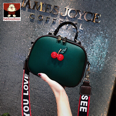 

Small bag female 2019 new tide port wind messenger bag Korean version of Joker retro small square bag hand bill of lading shoulder