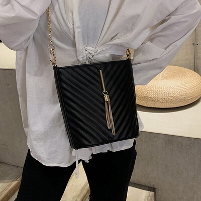 

Senior sense small bag female 2019 new ins super fire Korean version of the chain of gas bucket bag simple shoulder slung