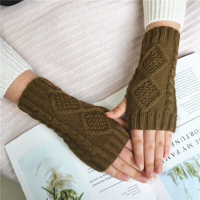 

Fashion Women Arm Winter Warmer Fingerless Knitted Long Gloves Cute Mittens