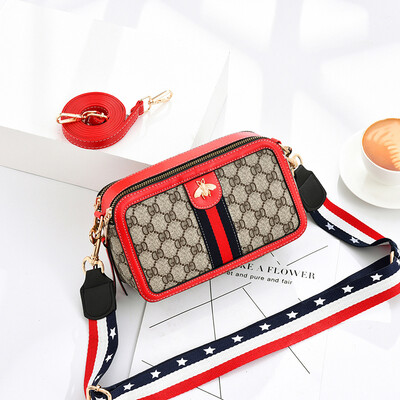 

Womens bag summer Xiaoqing fashion summer network celebrity camera bag quality feeling one shoulder oblique satchel bag