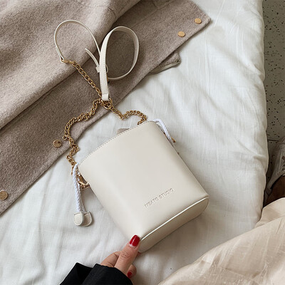 

Fashion pop bag 2019 new online celebrity same chain bag Korean version fan you bucket bag simple oblique satchel bag
