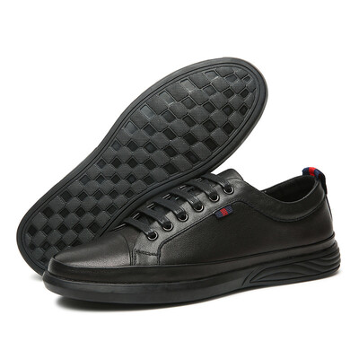 

Word of mouth cracking European station small white shoes mens leather casual shoes Korean mens black shoes