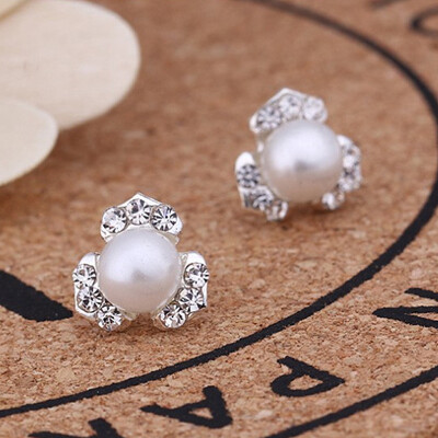 

Hot Fashion Simulated Pearls Crystal Tiny Heart Leaf Star Triangle Flower Bowknot Cherry Stud Earrings For Women Cheap Jewelry