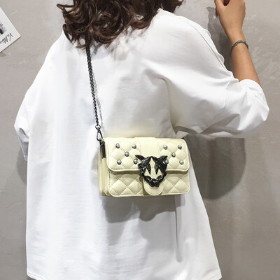 

Womens bag 2019 new fashion pearl chain bag summer small fresh messenger bag wild ins chain shoulder bag