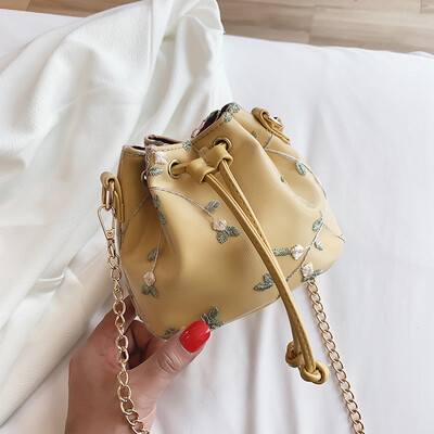 

Summer new lace chain bag female 2019 new Korean version of the wild single shoulder slung fashion casual bucket bag