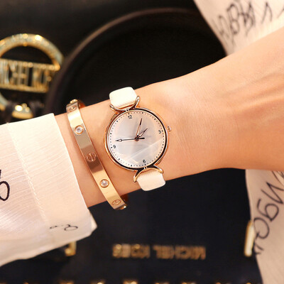 

French minority watches female ins wind high school students Korean version of simple Mori academic style ladies small delicate te