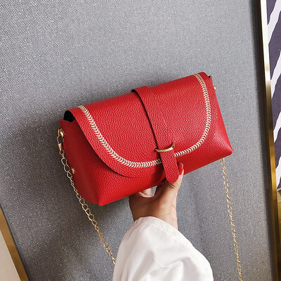 

Fashion simple sewing thread chain shoulder bag female 2019 new casual wild temperament belt decorative Messenger bag