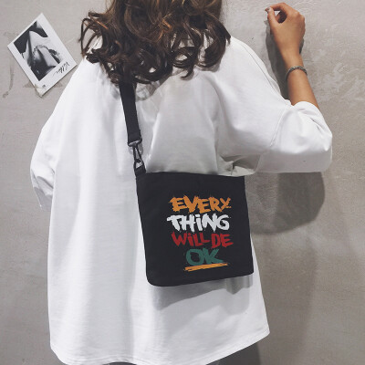 

Small bag female 2019 new Korean version of the wild personality graffiti shoulder Messenger bag ins Harajuku student canvas bag