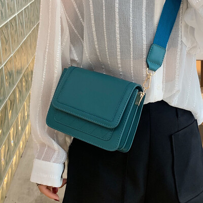 

Womens bag 2019 new fashion wide shoulder strap shoulder bag retro foreign gas Messenger bag wild ins popular bag