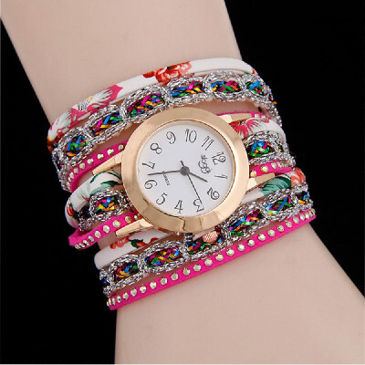 

Women Fashion Twining Hand Chain Watch Exquisite Candy Color Quartz Wrist Watch