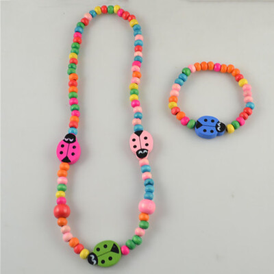 

1 Set Girls Pink Wooden Lovely Smile Beaded Necklace & Bracelet Kids Jewelry